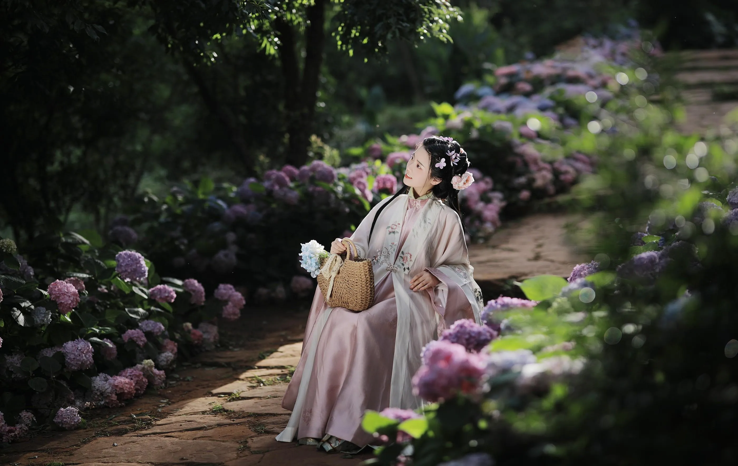 [YITUYU艺图语]2022.07.20 一念花开，香如故 Dear-郑同学 [38P]插图2